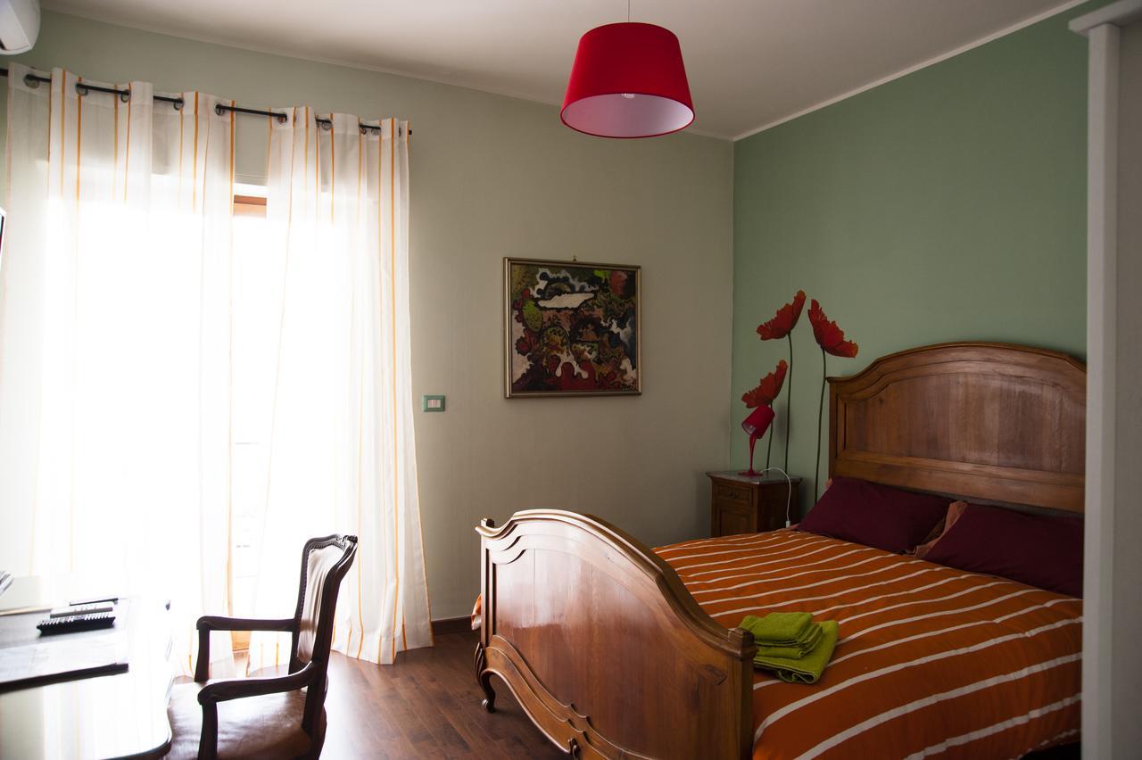 Alma B&B Crotone Eksteriør billede